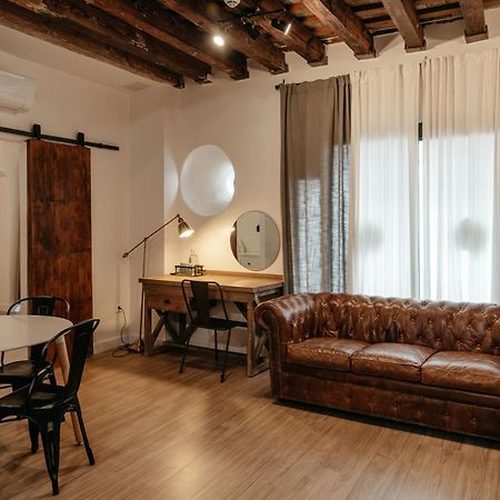 Отель Astuto Boutique Jerez - Adults Only Херес-де-ла-Фронтера Экстерьер фото
