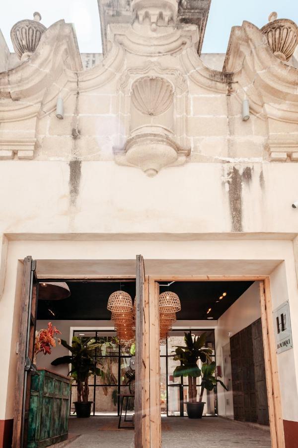 Отель Astuto Boutique Jerez - Adults Only Херес-де-ла-Фронтера Экстерьер фото