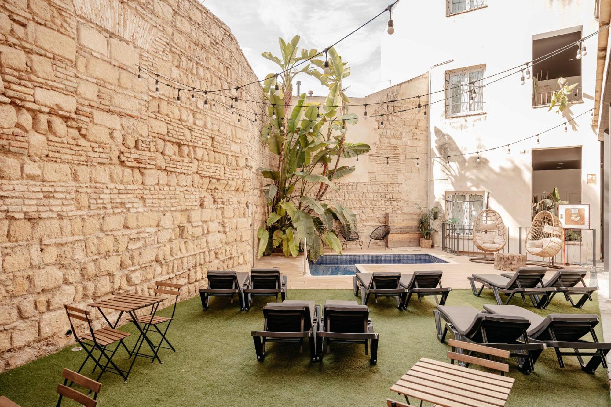 Отель Astuto Boutique Jerez - Adults Only Херес-де-ла-Фронтера Экстерьер фото