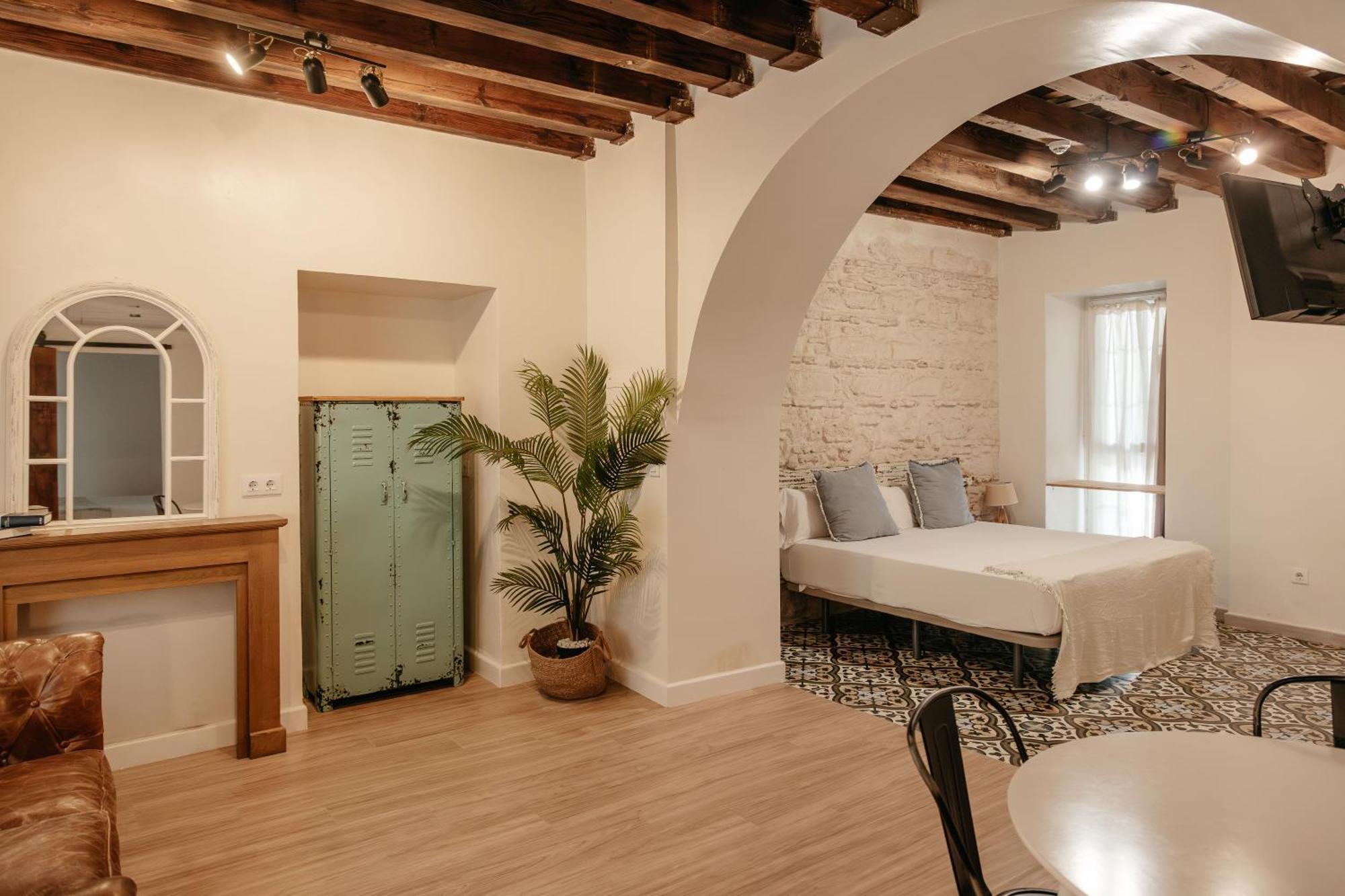 Отель Astuto Boutique Jerez - Adults Only Херес-де-ла-Фронтера Экстерьер фото